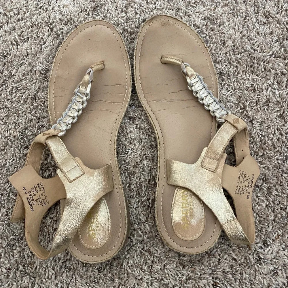 Sperry sandals